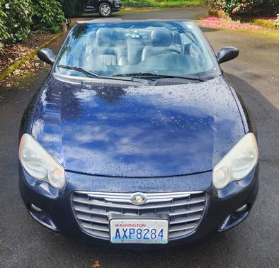 Photo 2 of 20 of 2004 Chrysler Sebring LXi
